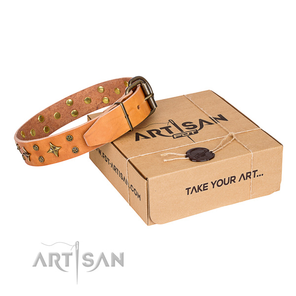Adorned natural genuine leather dog collar for handy use