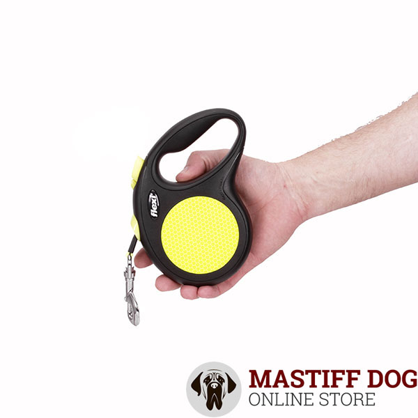 Total Comfort Retractable Leash Neon Style for Daily Use