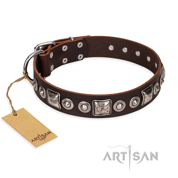 Full grain genuine leather dog collar made of high quality material with strong traditional buckle