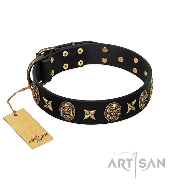 Easy wearing full grain genuine leather collar for your doggie