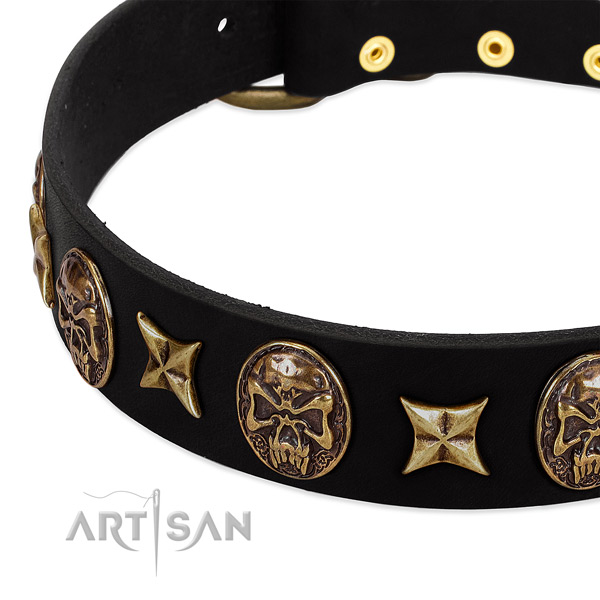 Strong D-ring on full grain natural leather dog collar for your pet