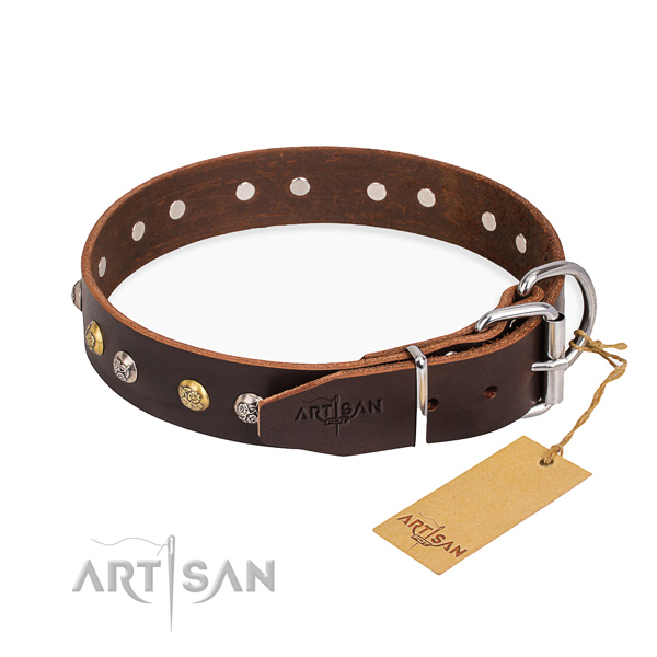 Top rate full grain leather dog collar handmade for easy wearing