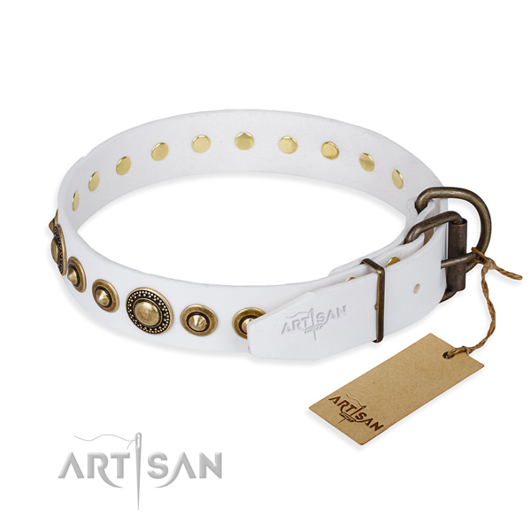 Top rate full grain genuine leather dog collar made for daily walking